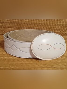 Latitan White Leather Belt with Oval Buckle and Multicolor Stitching Vintage